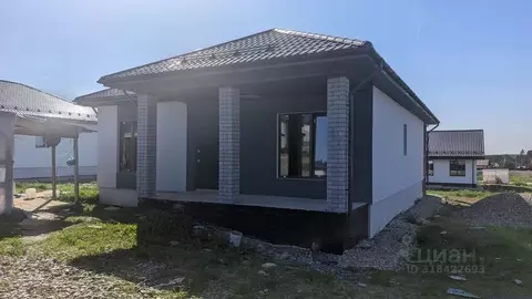 Дом в Свердловская область, Белоярский муниципальный округ, пос. ...