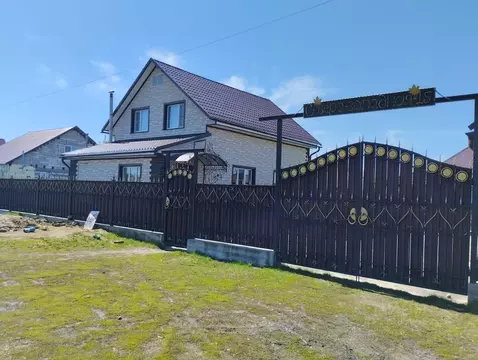 Коттедж в Алтайский край, Алтайский район, с. Старобелокуриха ул. ...