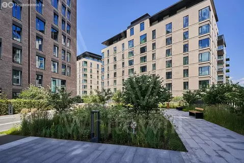 Квартира-студия: Москва, Мосфильмовская улица, 1Б (211 м)