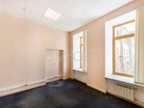 Офис в Санкт-Петербург Галерная ул., 20-22 (45 м)