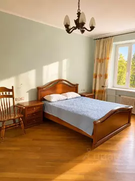 3-к кв. Москва ул. Усиевича, 23 (86.0 м)