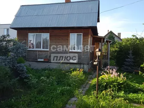 Дом в Свердловская область, Екатеринбург бул. Верх-Исетский (80 м)