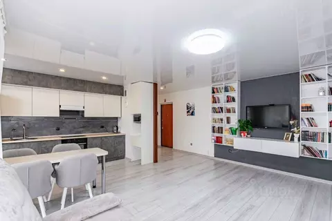 3-к кв. Свердловская область, Екатеринбург ул. Славянская, 49 (62.5 м)