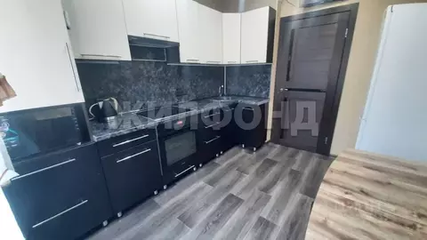 2-к кв. Ханты-Мансийский АО, Когалым Бакинская ул., 49 (56.0 м)