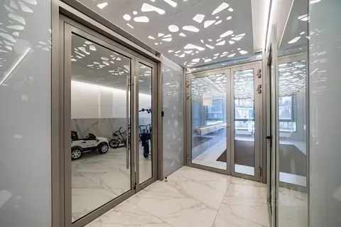 1-к кв. Свердловская область, Екатеринбург ул. Ткачей, 13 (52.0 м)