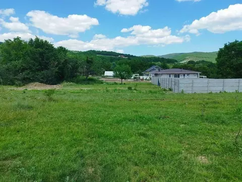 Участок в Севастополь с. Передовое, ул. Светлая (10.0 сот.)