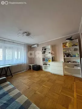 3-комнатная квартира: Ростов-на-Дону, улица Тельмана, 118 (57.2 м)