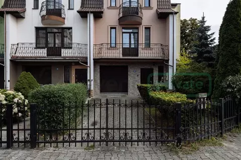 Таунхаус в Калининградская область, Калининград Курортная ул. (216 м)