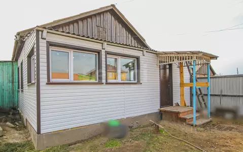 Дом в Бурятия, Улан-Удэ Заречный мкр, ул. Урожайная, 50 (50 м)