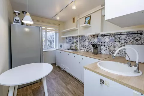 3-к кв. Пермский край, Пермь Петропавловская ул., 83 (59.9 м)