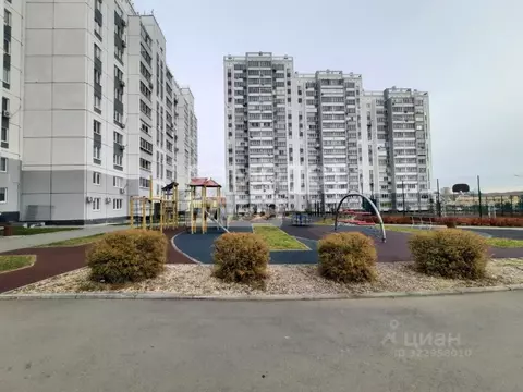 2-к кв. Челябинская область, Челябинск ул. Петра Сумина, 7 (65.6 м)