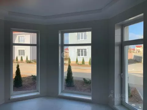 Дом в Крым, Евпатория городской округ, Заозерное пгт ул. Космическая, ...