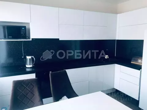 3-к кв. Тюменская область, Тюмень ул. Муравленко, 7 (75.9 м)