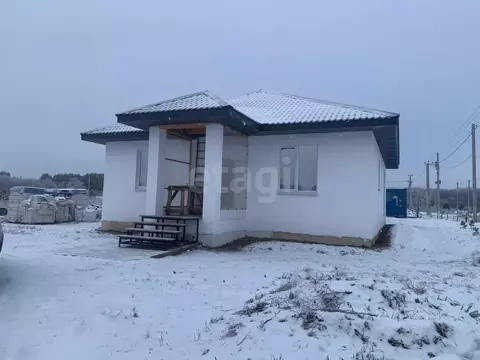 Дом в Башкортостан, Иглинский район, Акбердинский сельсовет ул. ...