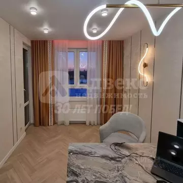 1-к кв. Тюменская область, Тюмень ул. Сергея Свиридова, 5 (36.2 м)