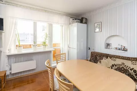 3-к кв. Тюменская область, Тюмень Восточный мкр, ул. Моторостроителей, ...