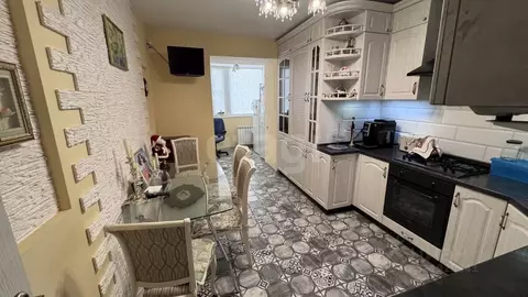 3-к кв. Смоленская область, Смоленск Кловская ул., 23а (83.0 м)