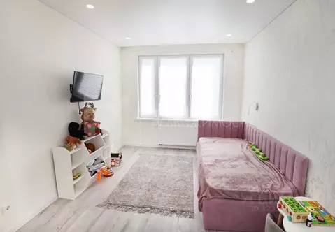 3-к кв. Тюменская область, Тюмень ул. Анатолия Клиндюка, 3 (82.0 м)