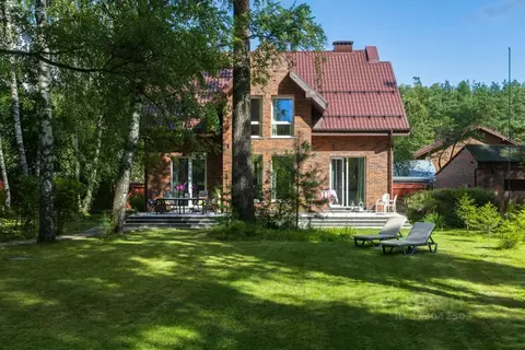 Дом в Московская область, Пушкино Заветы Ильича мкр, ул. Циолковского, ...