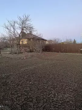 Участок в Ростовская область, Новочеркасск Санаторная ул. (5.5 сот.)