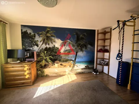 4-комнатная квартира: Каменск-Уральский, Комсомольский бульвар, 44 ...