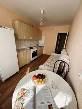 1-к кв. Кировская область, Киров ул. Сурикова, 37 (37.1 м)