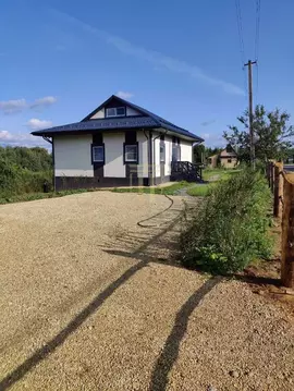 Дом в Ленинградская область, Лужский район, Осьминское с/пос, д. ...