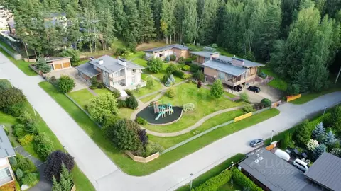 Дом в Ленинградская область, Приозерский район, Громовское с/пос, пос. ...