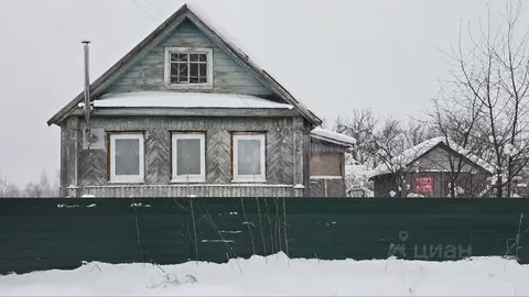 Дом в Ленинградская область, Киришский район, Глажевское с/пос, д. ...