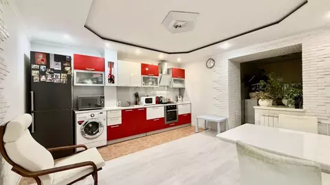 2-к кв. Татарстан, Казань ул. Фатыха Амирхана, 15 (63.4 м)