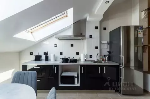 3-к кв. Псковская область, Псков Гражданская ул., 5А (136.0 м)