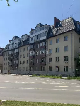 Продается 3-комнатная квартира