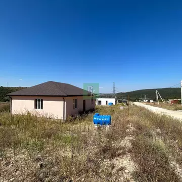 Дом в Крым, Симферопольский район, Добровское с/пос, с. Андрусово  ...