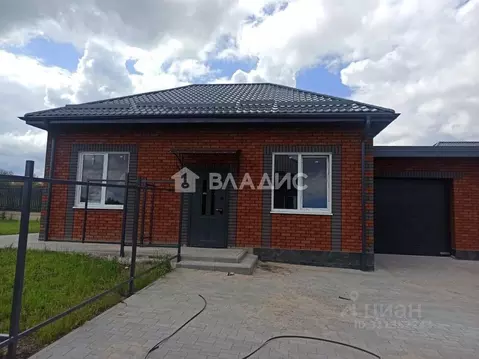 Дом в Калининградская область, Гурьевский муниципальный округ, пос. ...