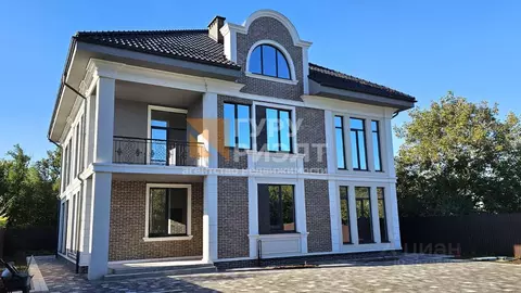 Дом в Калининградская область, Калининград Якорная ул., 11 (500 м)