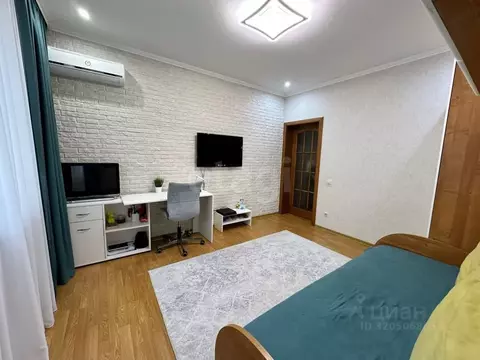 4-к кв. Астраханская область, Астрахань ул. Савушкина, 4к1 (162.6 м)