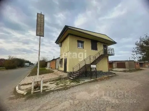 Помещение свободного назначения в Краснодарский край, Ейск ул. ...