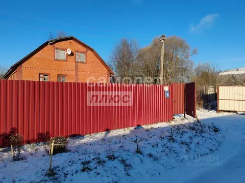 Дом в Калужская область, Ферзиковский район, Бебелевский сельсовет, д. ...