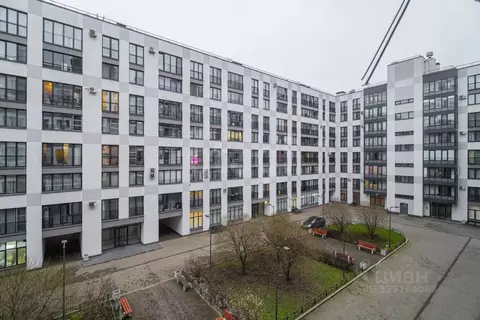 2-к кв. Санкт-Петербург Кременчугская ул., 9К1 (71.0 м)