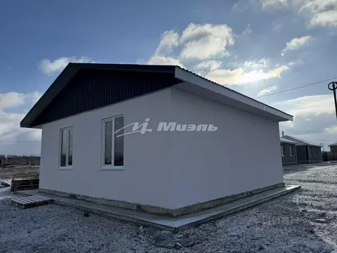 Дом в Крым, Симферопольский район, с. Урожайное  (64 м)