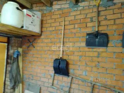 Гараж в Коми, Сыктывкар Октябрьский просп., 82/4 (18 м)