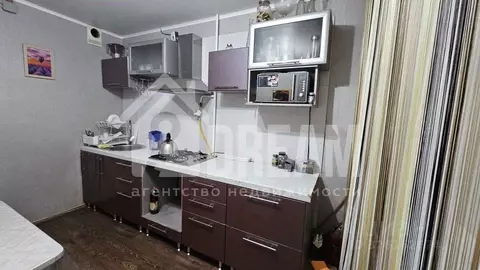 3-к кв. Волгоградская область, Волгоград бул. 30-летия Победы, 16 ...