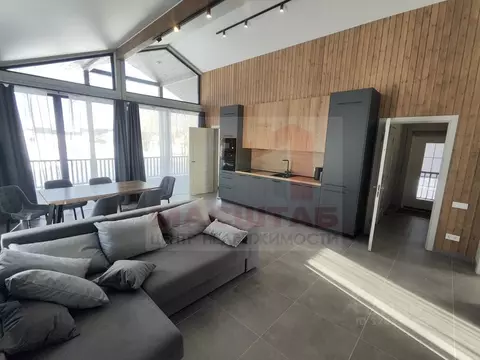 Дом в Ленинградская область, Ломоносовский район, Кипенское с/пос, ...