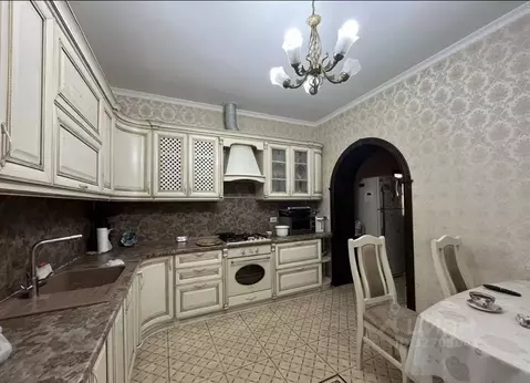 Дом в Ставропольский край, Георгиевск ул. Калинина (180 м)