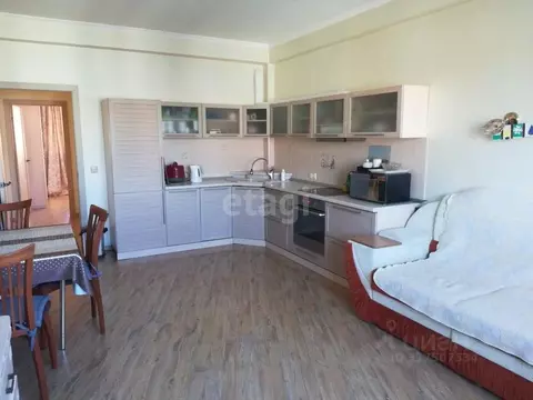 2-к кв. Сахалинская область, Южно-Сахалинск ул. Есенина, 4К2 (67.0 м)