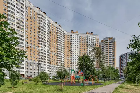 2-к кв. Москва Рублевское ш., 79 (57.0 м)