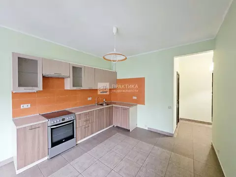 Продается 3-комнатная квартира