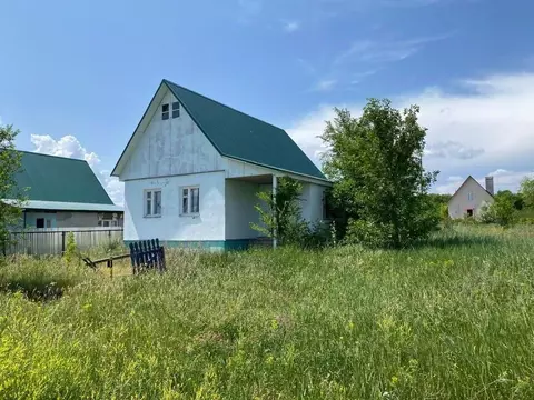Дом в Оренбургская область, Оренбургский район, с. Черноречье ул. ...