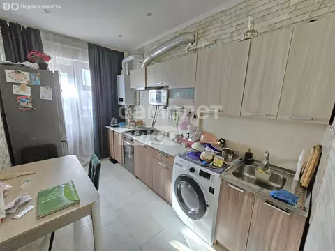 3-комнатная квартира: Краснодар, улица имени Дзержинского, 10 (60.5 м)