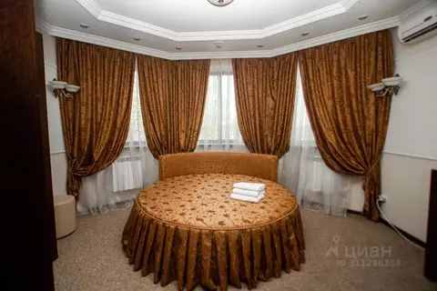 Комната Тюменская область, Тюмень Тополиная ул., 7 (17.0 м)